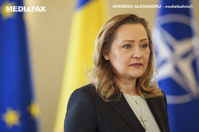 Elena Lasconi: Vă cer iertare dacă v-am dezamăgit