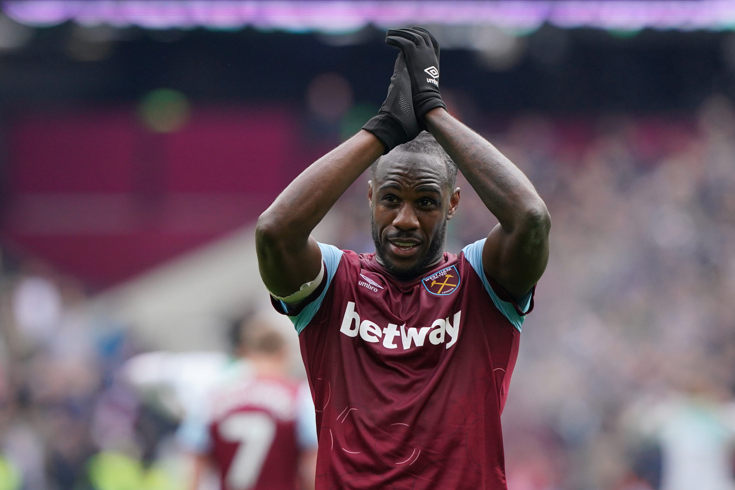 Fotbalistul Michail Antonio: 100% voi juca din nou!