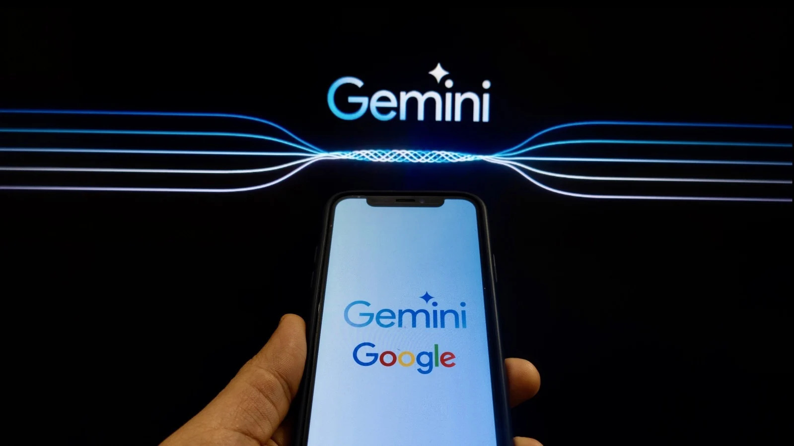 Google lansează Gemini Canvas și Audio Overview pentru colaborare și productivitate