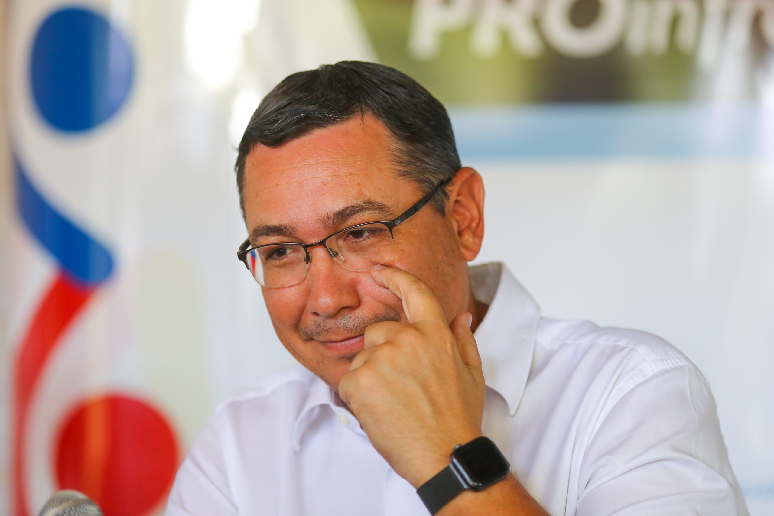 Ponta confirmă că vrea să candideze: este nevoie de un preşedinte jucător