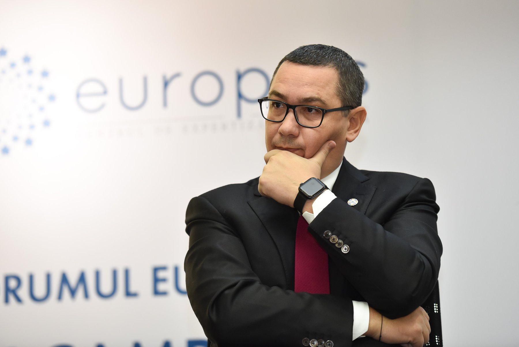 Referendumuri obligatorii, primul punct pe agenda lui Victor Ponta dacă va ajunge președinte