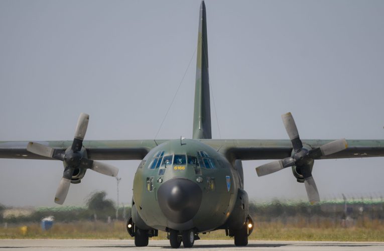 Aeronave ale Forțelor Aeriene Române vor putea fi vizitate la Aeroportul Oradea