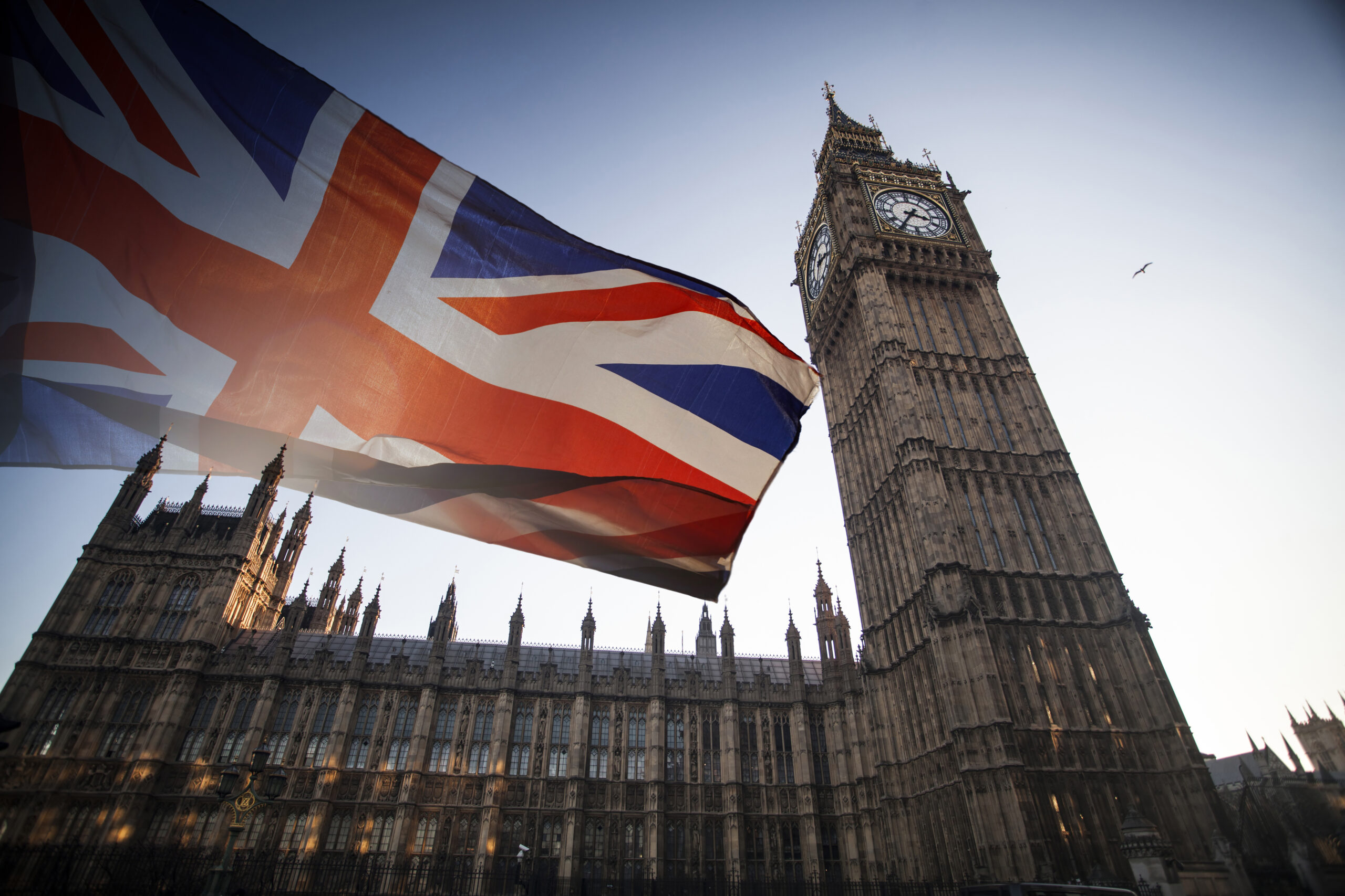 Armistiţiul anunţat de Putin. Britanicii cer ca înţelegerea să fie prelungită pe termen nelimitat