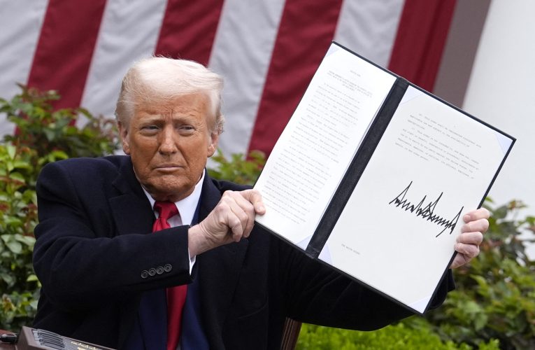 Ce efecte au tarifele lui Trump? Prețul aurului atinge un nivel maxim istoric