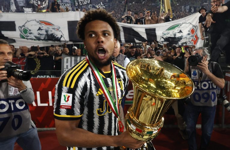 Fotbalistul american Weston McKennie, printre cei 13 jucători anchetați pentru pariuri ilegale