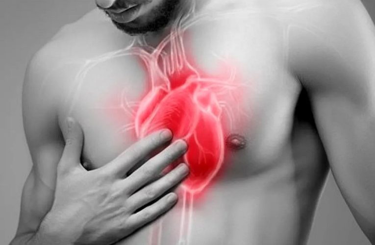 Inteligența artificială poate anticipa infarctul cu două săptămâni înainte