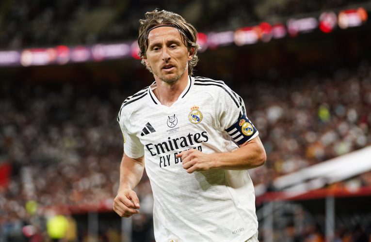 Luka Modric şi Lucas Vazquez ar putea pleca de la Real Madrid la vară