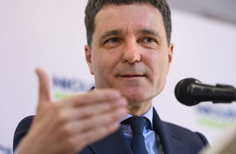 Nicușor Dan: Nicio autoritate nu poate împiedica un cetățean să se manifeste politic
