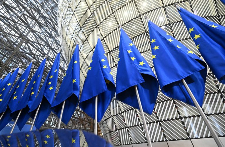 UE pregătește contramăsuri de 28 miliarde dolari ca ripostă la tarifele lui Trump