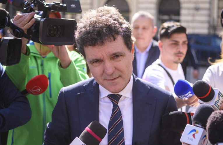 USR a votat susținerea lui Nicușor Dan. Elena Lasconi spune că nu va renunța