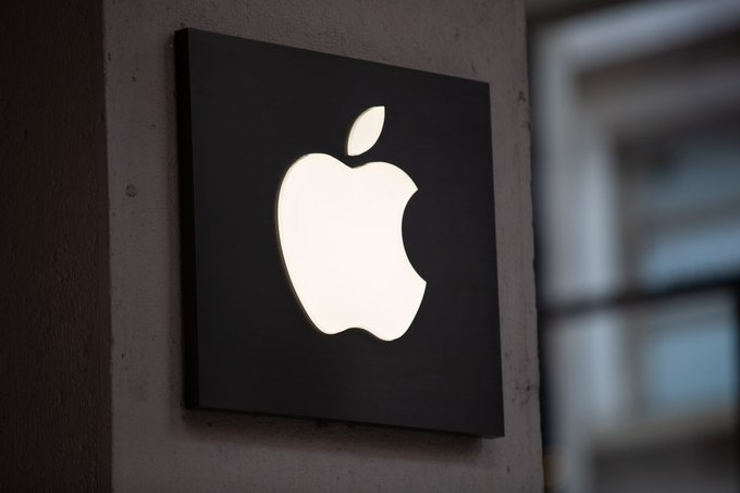 Apple, obligată să plătească 502 milioane de dolari pentru utilizarea brevetelor 4G