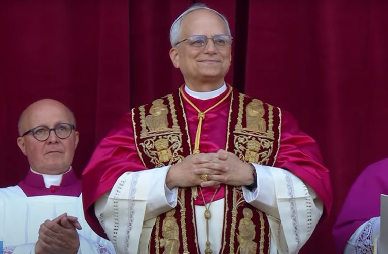 Papa Leon al XIV-lea, criticat de susținătorii MAGA pentru opiniile sale progresiste