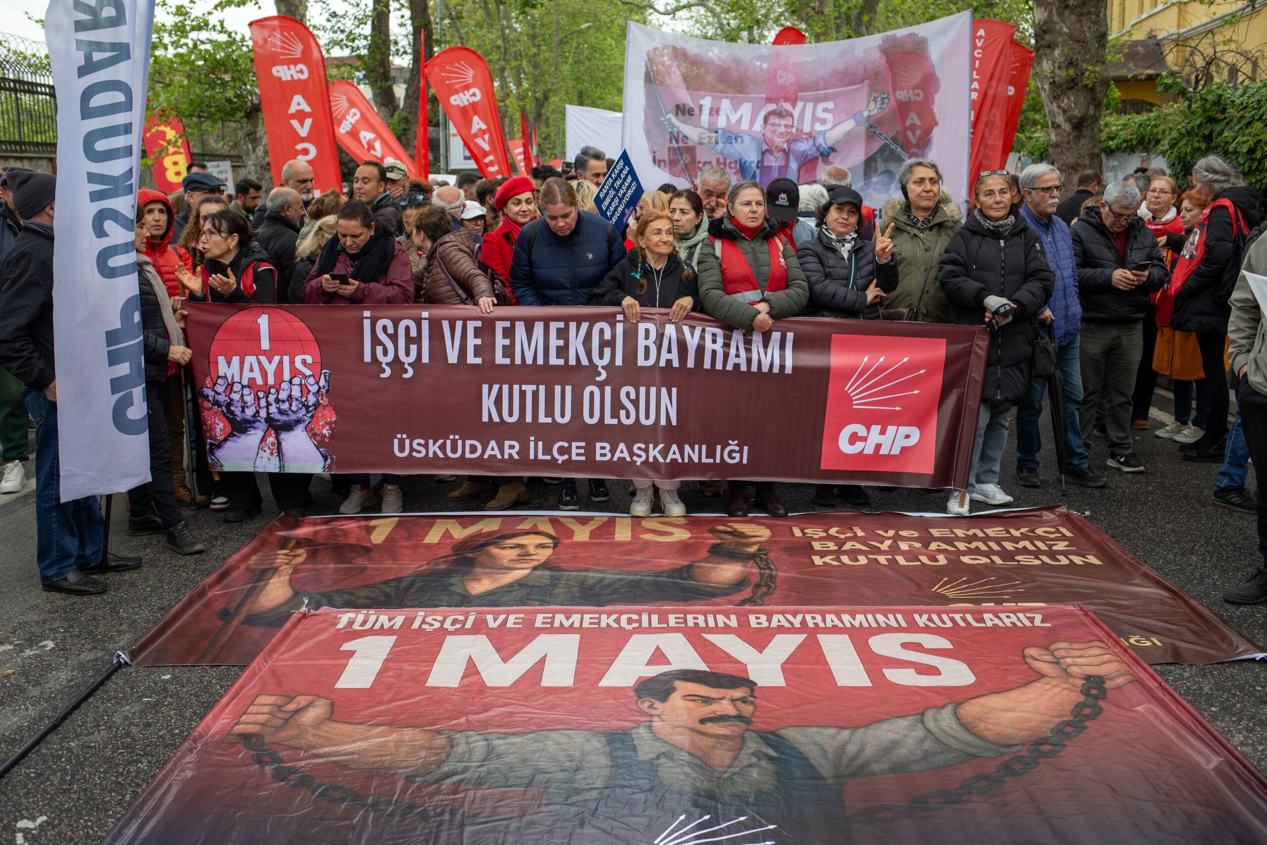 Poliția turcă s-a încăierat cu protestatarii de 1 Mai la Istanbul; sute de persoane reținute