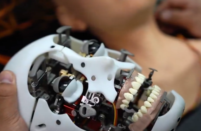 Roboții umanoizi se pregătesc să înlocuiască din ce în ce mai mulți lucrători chinezi