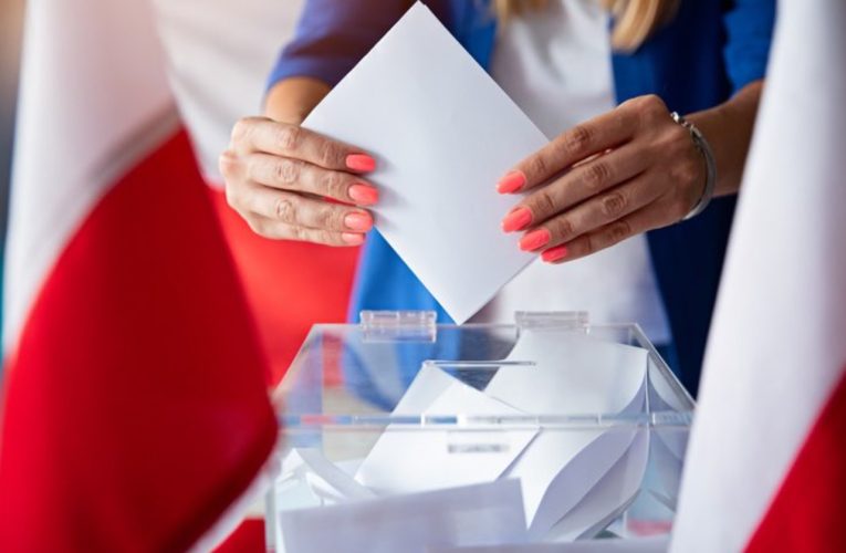 Suspiciuni de interferenţă străină în alegerile din Polonia cu conturi false finanţate din exterior