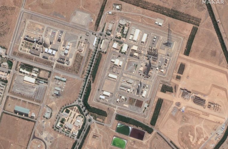 AIEA: Nicio teamă de „efecte radiologice” după ce Israel a lovit reactorul iranian de la Arak