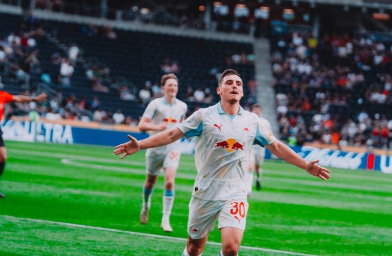 Campionatul Mondial al Cluburilor: Salzburg câștigă cu Pachuca, după un meci întrerupt de fulgere