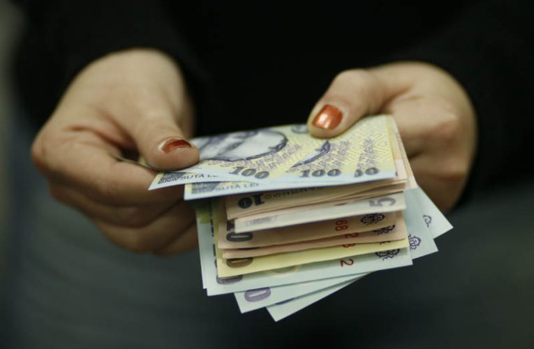 Curs valutar 5 iunie. Euro a scăzut din nou. Prețul aurului crește pentru a patra zi consecutivă