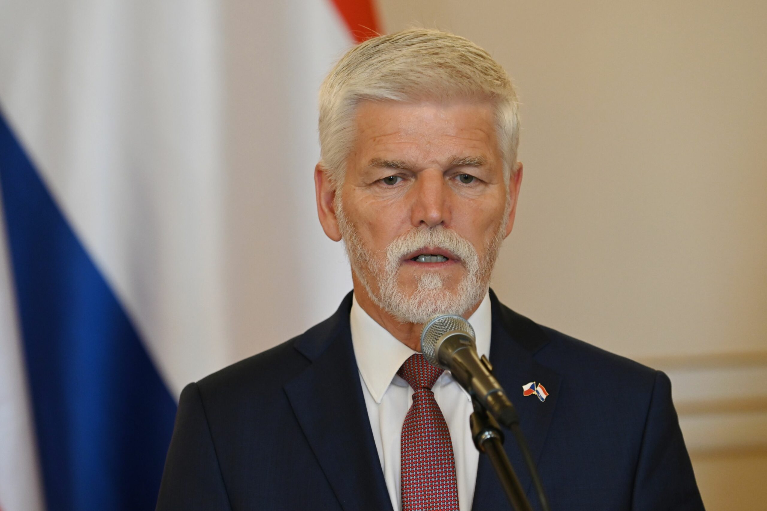 Detalii din culisele summitului NATO de la Haga: Ce i-au cerut membrii Alianței lui Trump la dineul informal găzduit de regele olandez