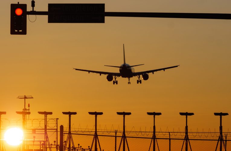 Industria aeronautică afectată de un blocaj bizar: Nu sunt toalete pentru noile avioane