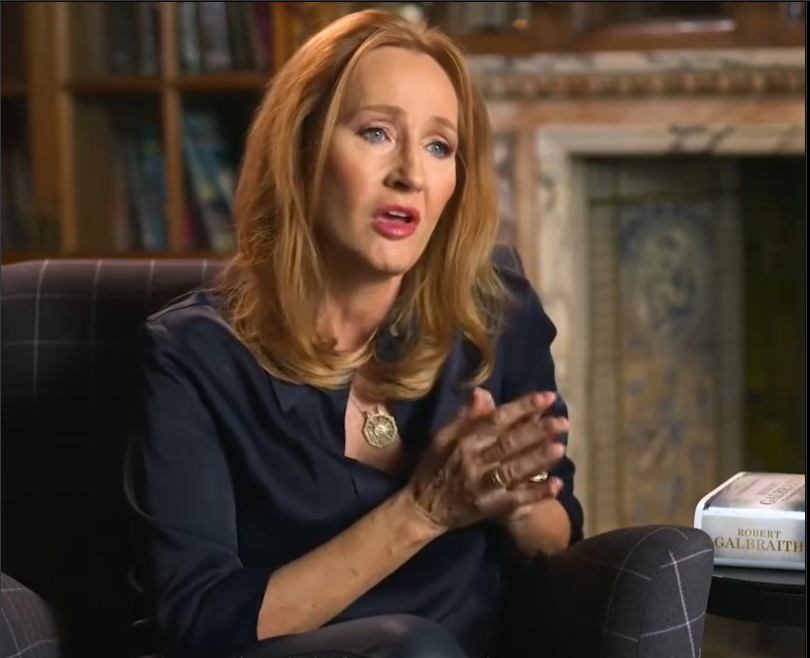 J.K. Rowling arată cât de disperați au devenit extremiștii de gen și scoate în evidență misoginia extremiștilor trans