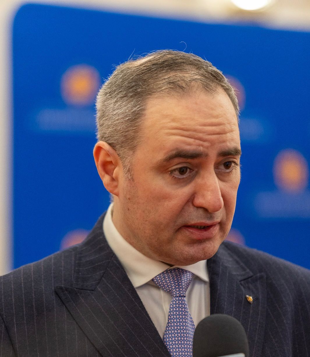 Legea „România fără violenţă” adoptată în Parlament. Pedepse minime dublate pentru infracțiuni de loviri și alte violențe