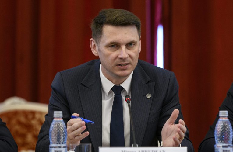 Noul șef al Senatului justifică biletul de 7.000 de euro pentru deplasarea în Japonia în plină redresare bugetară