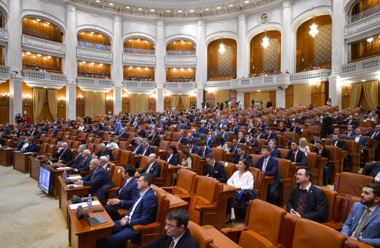 Parlament: Fără bani de la stat pentru cazarea parlamentarilor cu proprietăți în București și Ilfov