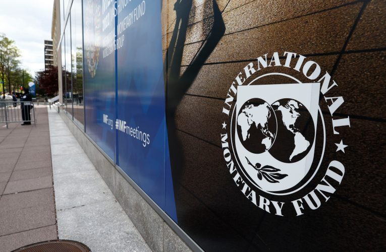 Raportul FMI ridică unele semne de întrebare: O parte din propunerile pentru ca România să reducă deficitul bugetar sunt învechite sau deja aplicate