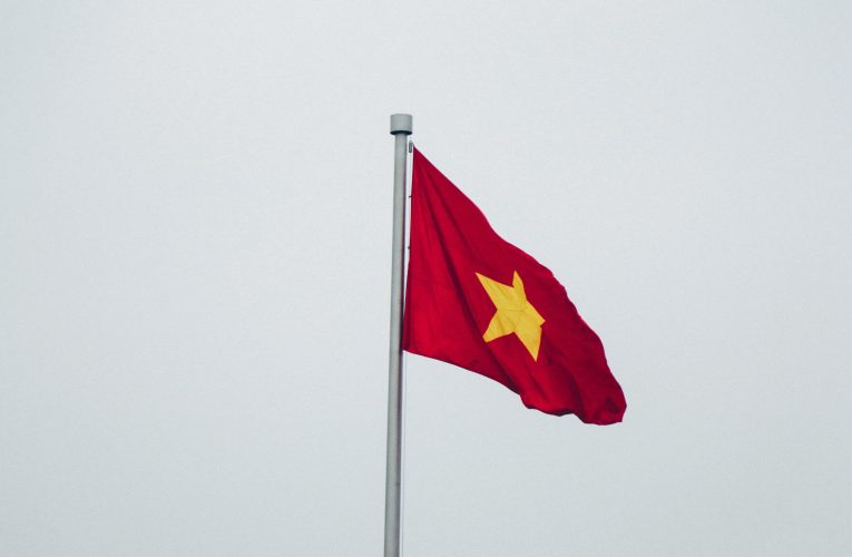 Statele Unite presează Vietnamul să renunţe la tehnologie din China