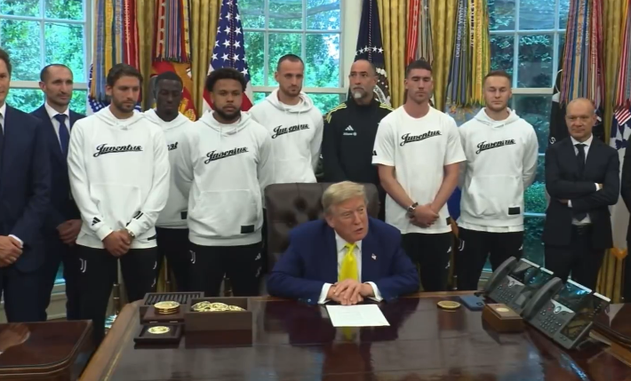 Trump i-a întrebat pe jucătorii lui Juventus despre sportivii transgender la vizita de la Casa Albă