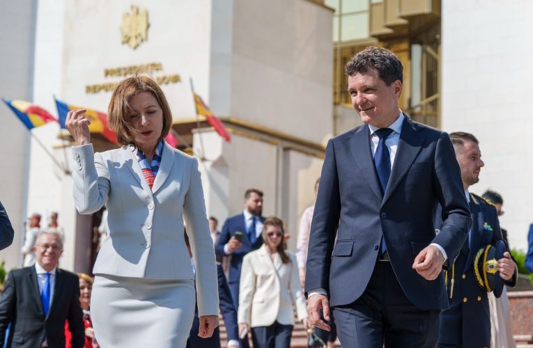 Un partid din Republica Moldova cere investigarea președintelui Nicușor Dan, acuzându-l de „trădare” și „fraudarea alegilor”