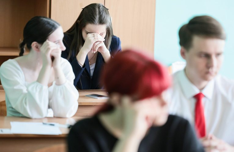 Agresiunea din școli, pedepsită cu o nouă sancțiune pentru adolescenți: pierderea dreptului de a conduce. Statul care a adoptat legea