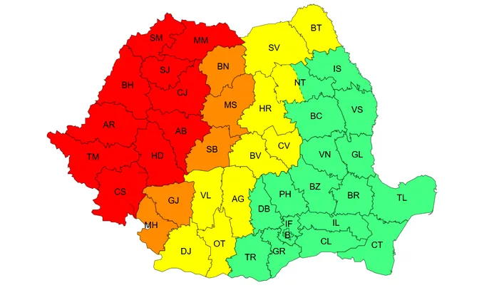 HARTĂ. Cod roșu de vijelii în vestul României. Alte 5 județe, sub cod portocaliu de instabilitate atmosferică