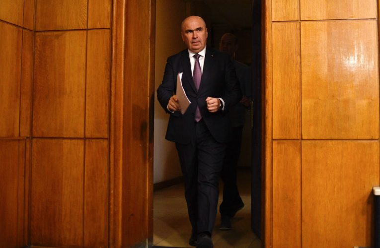 Ilie Bolojan: „Suntem la un pas să devenim o ţară în care nu merită să investeşti”