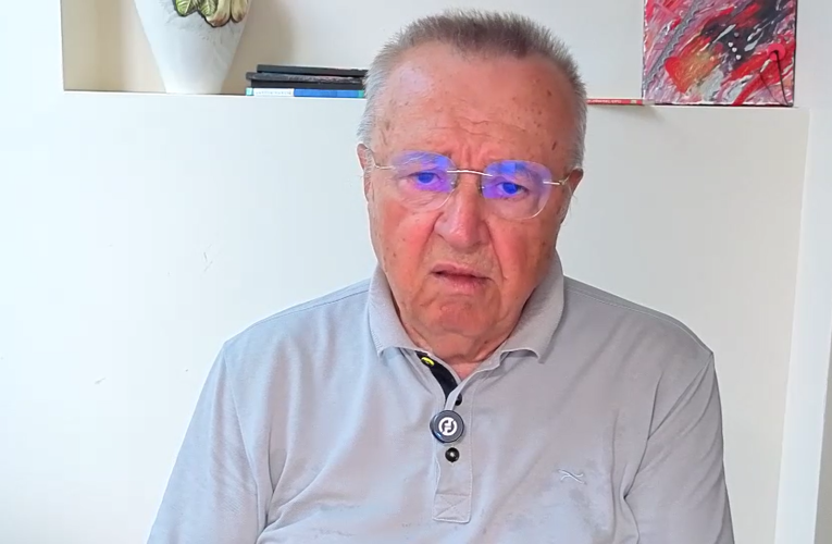 Ion Cristoiu: Breaking News: După trei ani de refuz prostesc al dialogului cu Moscova, Emmanuel Macron a vorbit la telefon cu Vladimir Putin!