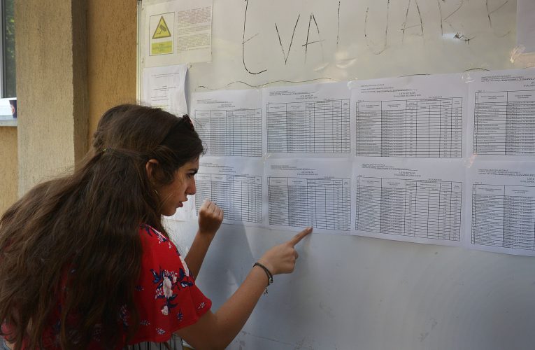 O elevă din Iași a contestat nota 9,95 la Evaluarea Națională, la Matematică. Ce notă a obținut?