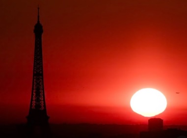 Parisul sub Cod Roșu, peste 1350 de școli închise. Valul de caniculă din Europa – pericol pentru sănătatea publică