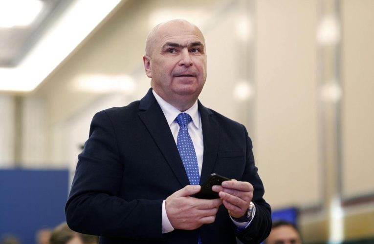 Premierul Ilie Bolojan și ministrul Finanțelor, față în față cu liderii sindicali. Discuții după protestele bugetarilor