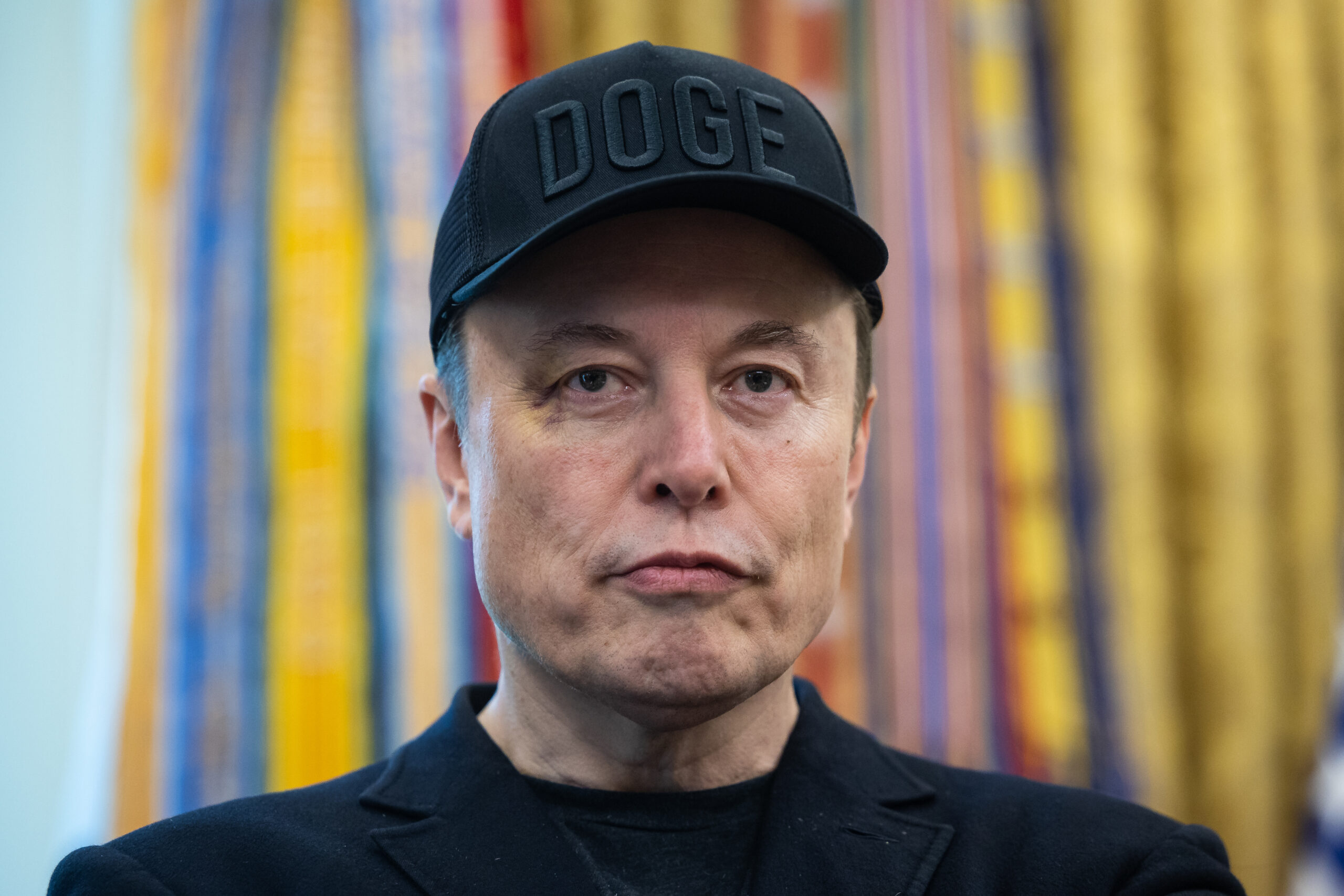 Procurorii francezi anchetează rețeaua socială a lui Musk