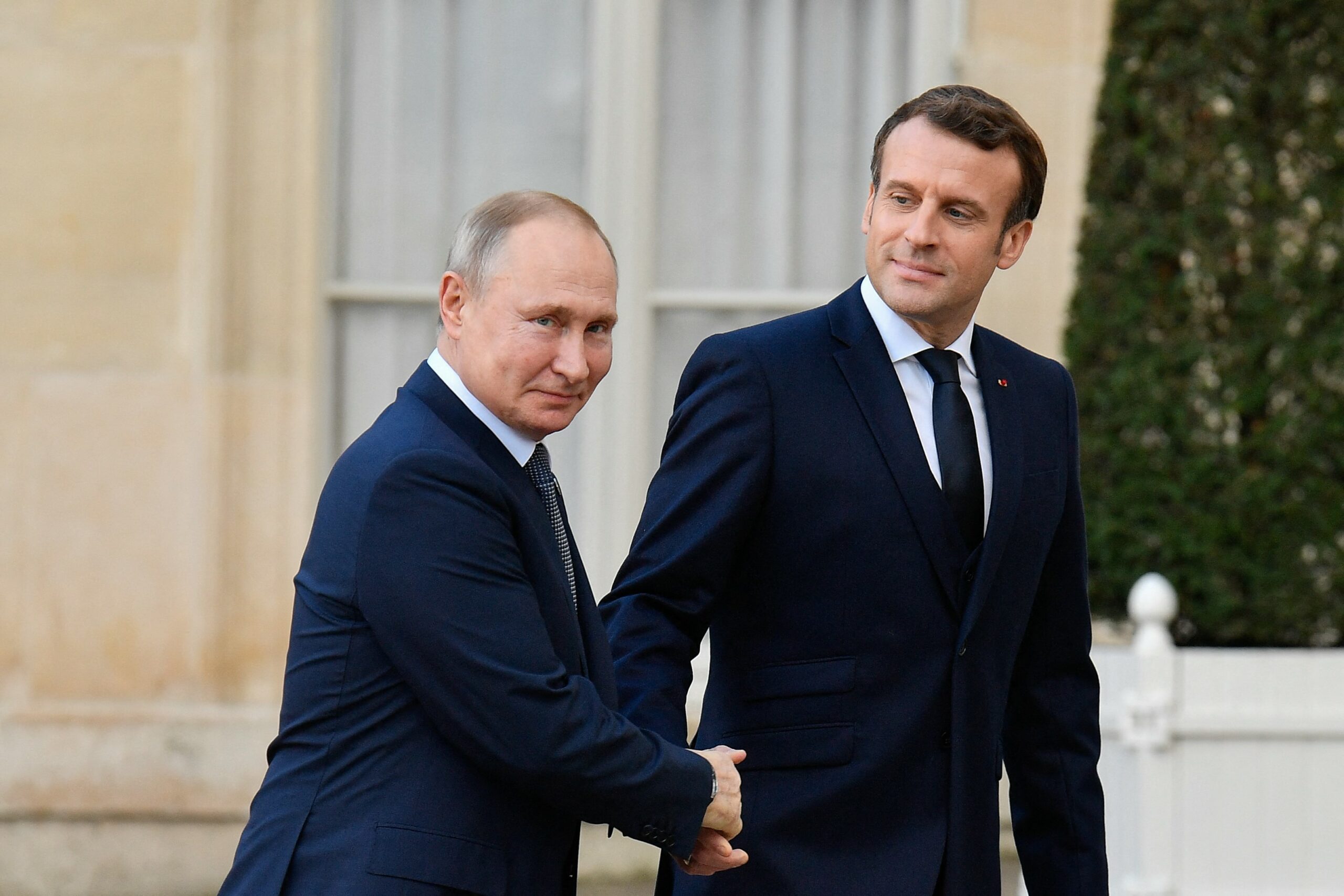 Putin și Macron au vorbit pentru prima dată din 2022: războiul din Ucraina și criza din Orientul Mijlociu, principalele teme