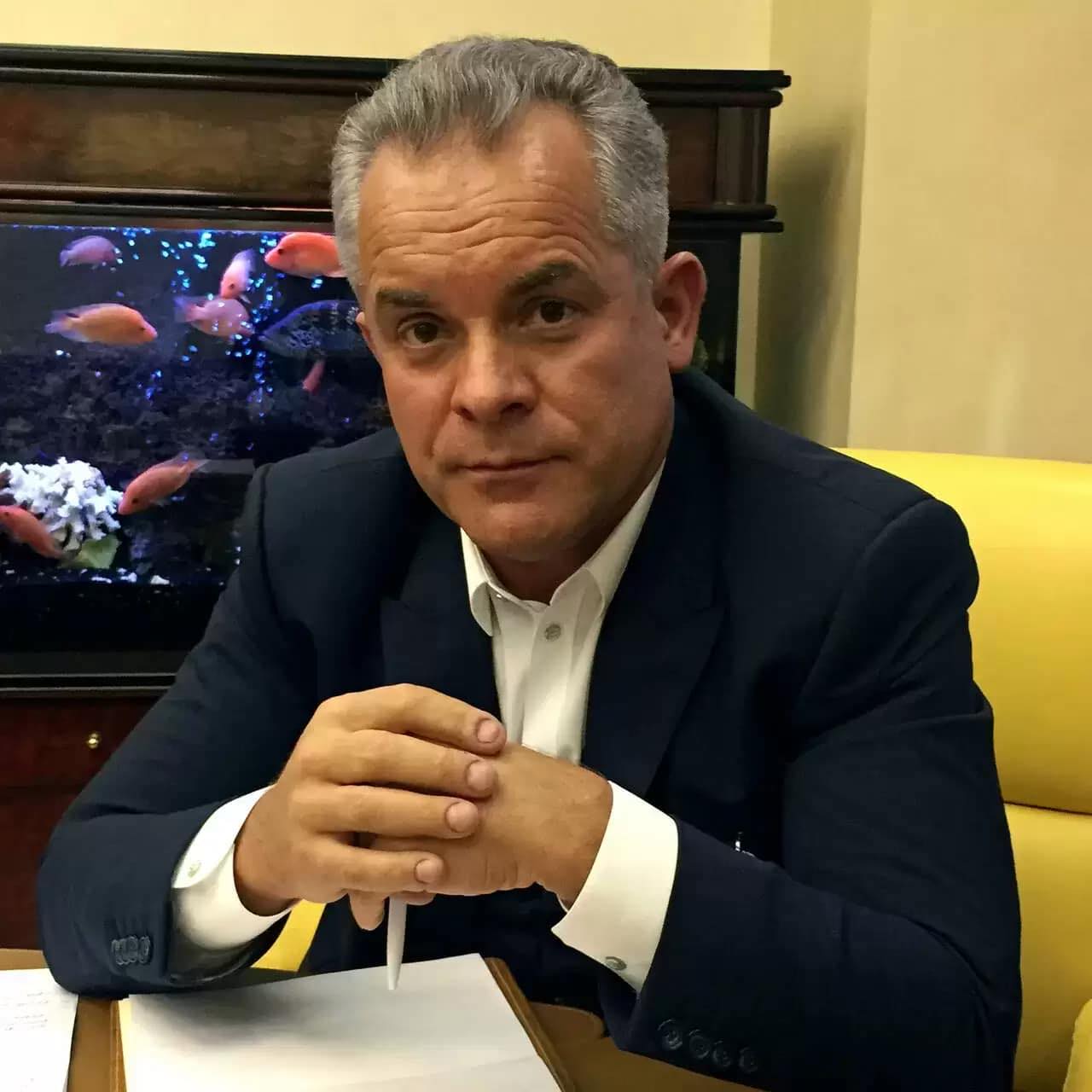 Șase documente presupus emise de România, găsite asupra oligarhului moldovean Plahotniuc. MAI: Unul singur autentic