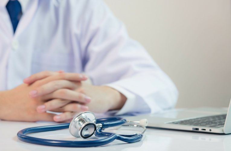 Starmer dezvăluie planul pe 10 ani pentru NHS: „una dintre cele mai radicale schimbări” din istoria serviciilor de sănătate