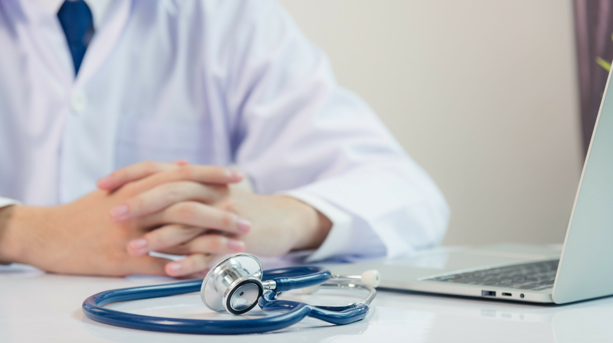 Starmer dezvăluie planul pe 10 ani pentru NHS: „una dintre cele mai radicale schimbări” din istoria serviciilor de sănătate