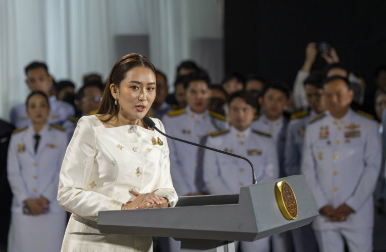 Thailanda: Premierul a fost suspendat din funcție din cauza unei convorbiri telefonice scurse în presă