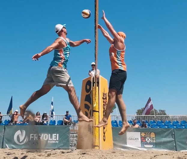 Turneu internațional de volei pe plajă organizat chiar în centrul orașului Galați