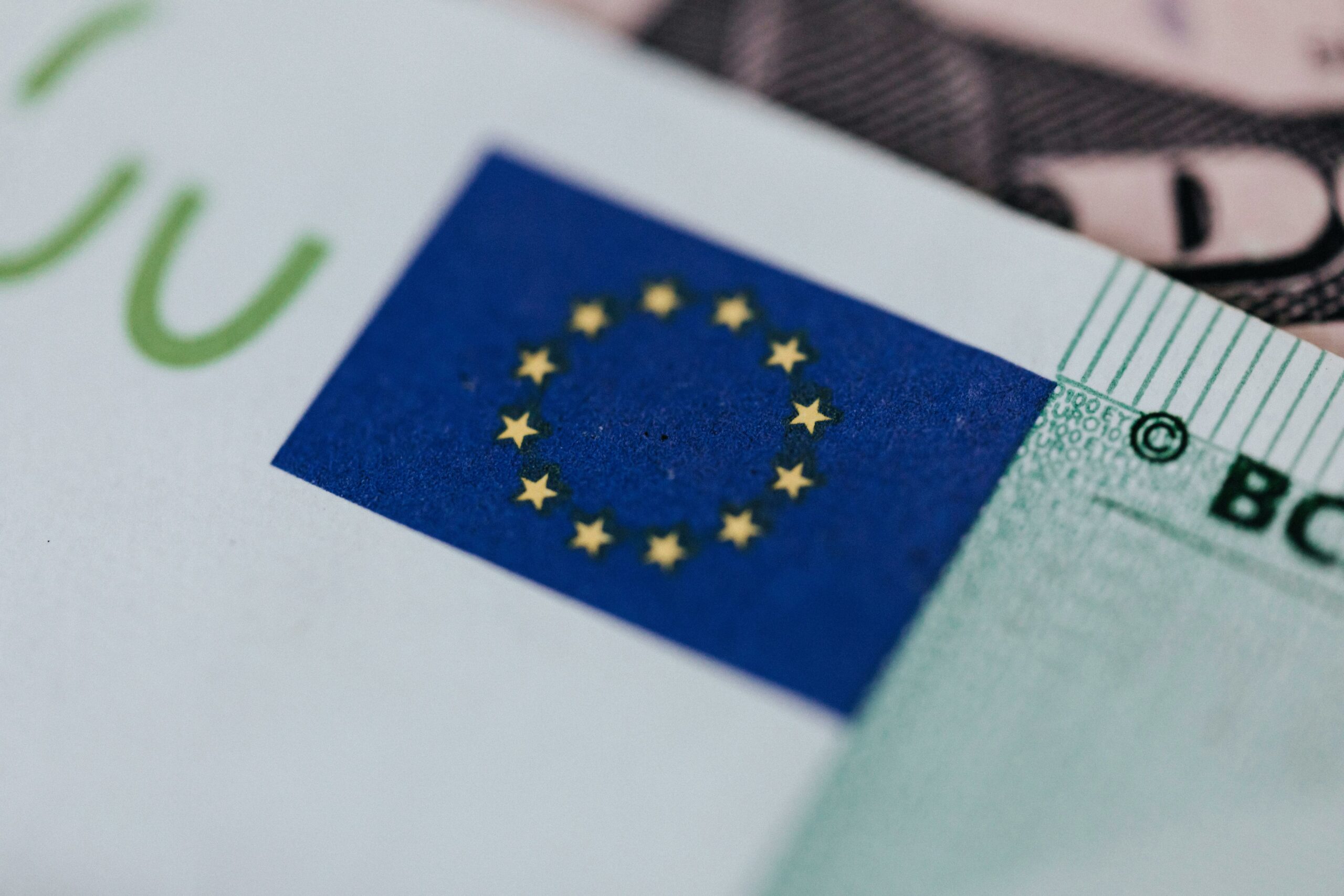 Uniunea Europeană ia în calcul credite de carbon din țări în curs de dezvoltare