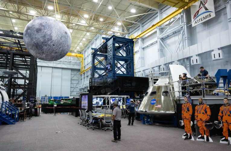 Astronauții misiunii Artemis 2 se pregătesc pentru evenimentul istoric din 2026. Ei exersează fotografierea Lunii