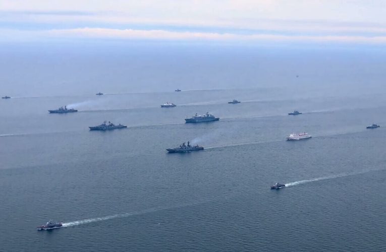 China și Rusia au început exercițiile militare comune în Marea Japoniei. Urmează patrule navale în „apele relevante ale Pacificului”