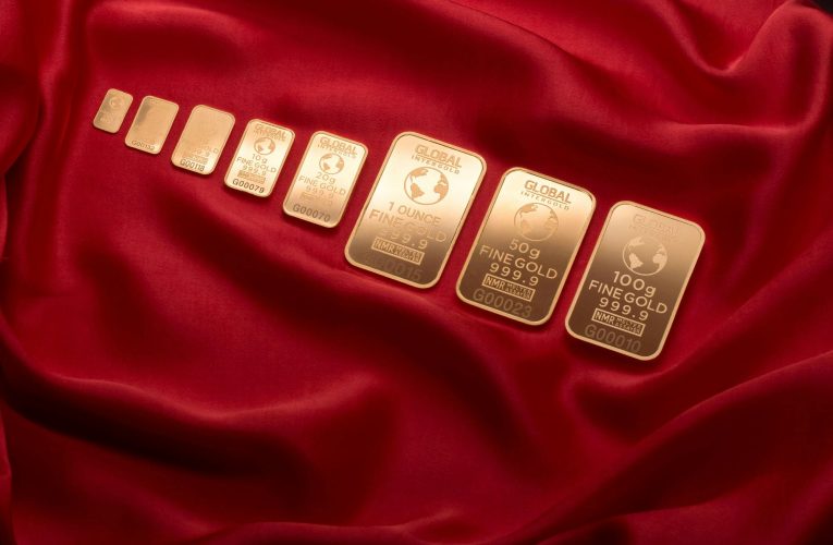 Curs valutar, 22 august 2025: Euro a scăzut din nou. Aurul a fost ușor mai scump